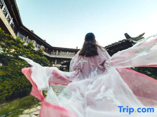 Yanquan  Hanguan Hotel（Oriental Saltlake Resort）
