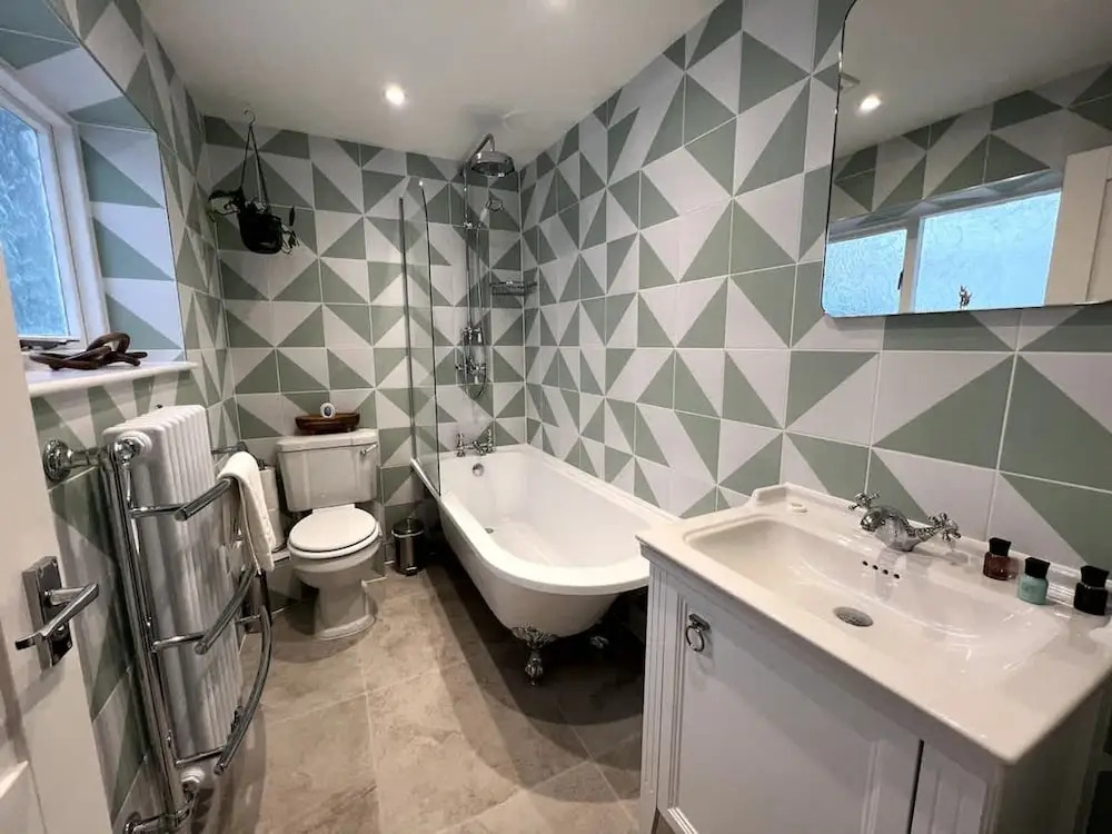 Clifton 4BR - Cinema Room Sleeps 8 - Hen Stag Dos