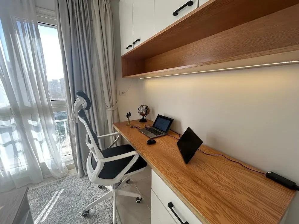 Cozy Retreat in Madinty & Work-Station