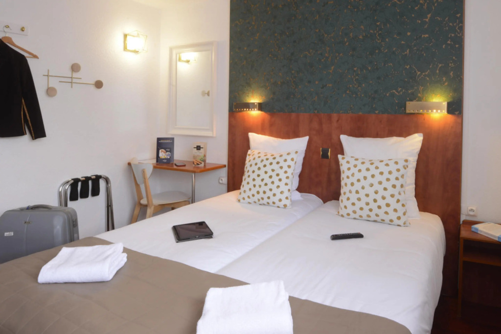 Hotel Arc-En-Ciel Colmar Contact Hotel