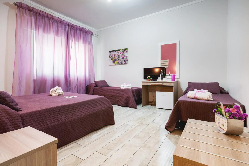 ORCHIDEA HOUSE FIUMICINO two