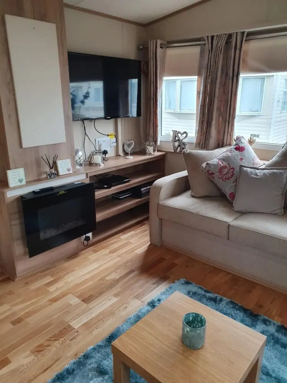 MB Caravans Towyn
