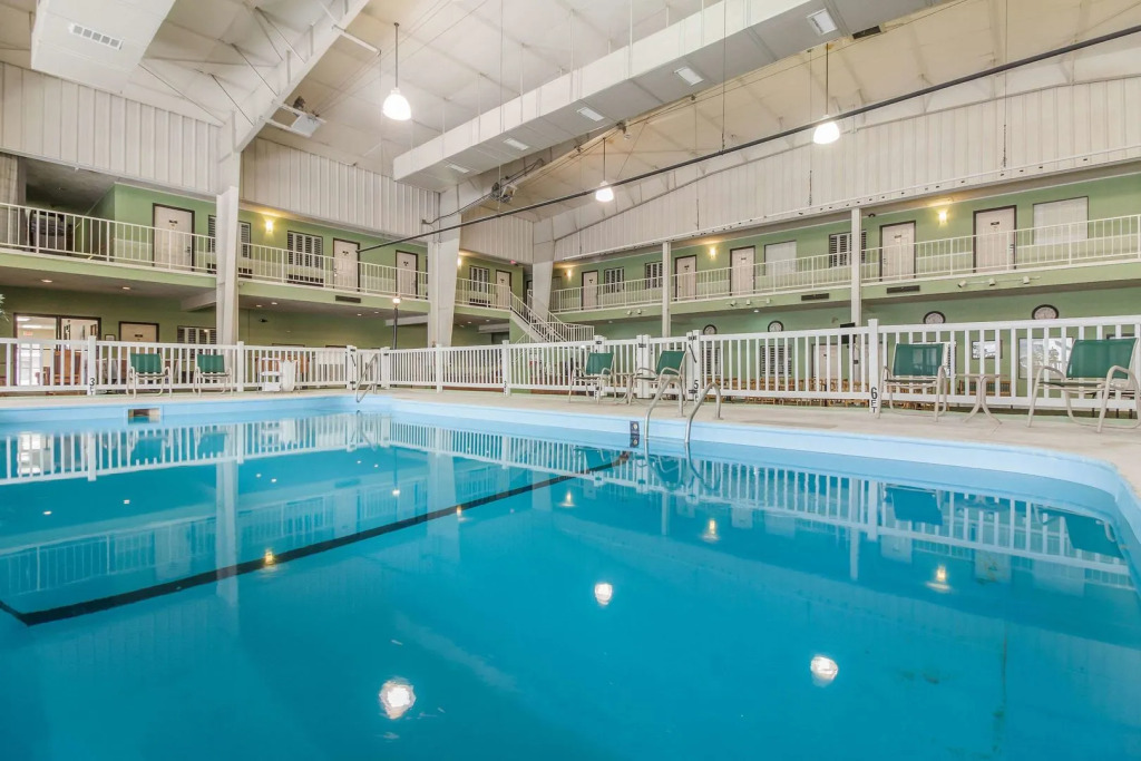 Coratel Inn & Suites by Jasper McCook