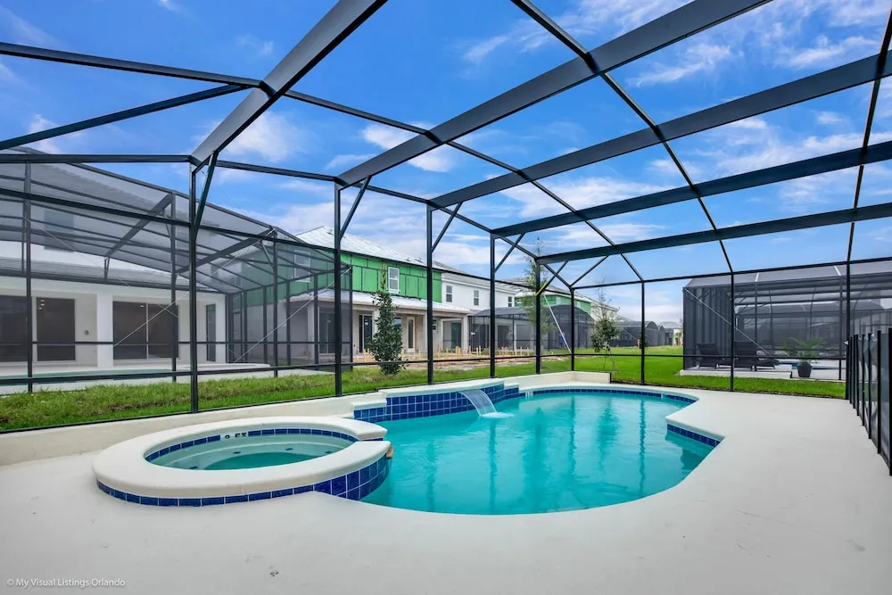 Ultimate 14 Bedroom 11 Bathroom Resort 2613ya