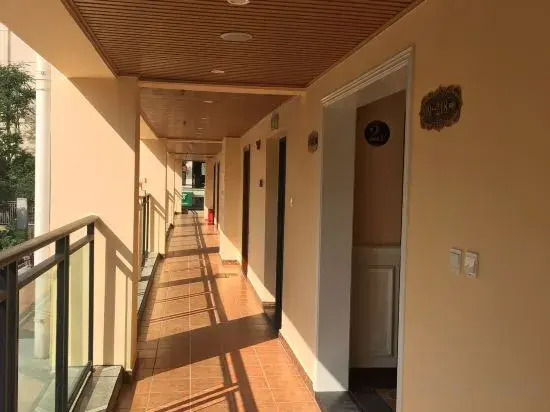 Laiya Boutique Hotel (Southwest University Zhuangyuanbei Subway Station)