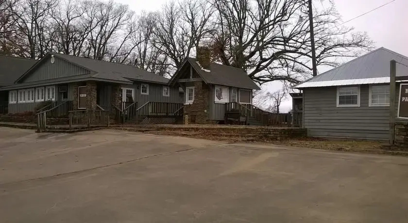 Ozarks Mountain Lodge