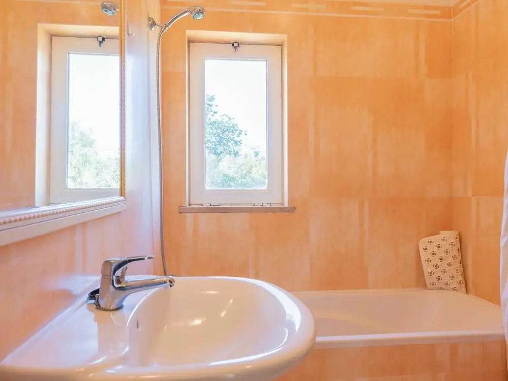 Spacious Holiday Home With Swimming Pool in the Village of Albufeira