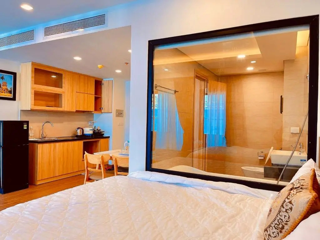 FLC Sea Tower Quy Nhơn, ban công view biển, bồn tắm, hồ bơi có phí , gần quản trường