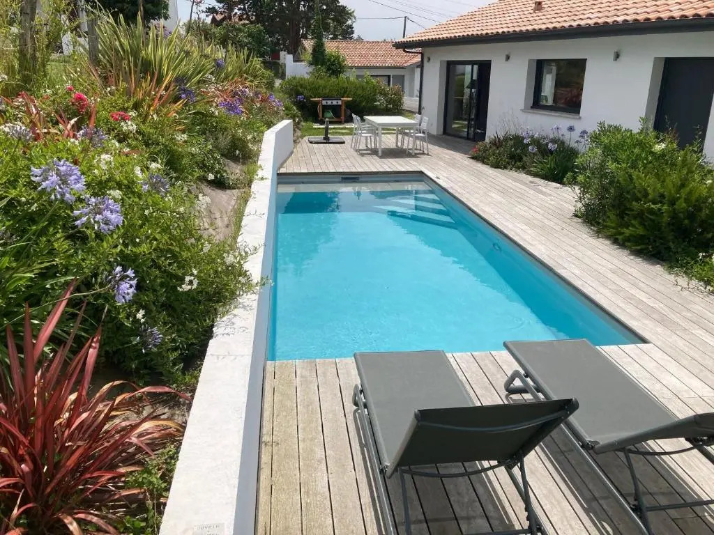 Maison 4 étoiles avec piscine vue sur mer et plage à pied