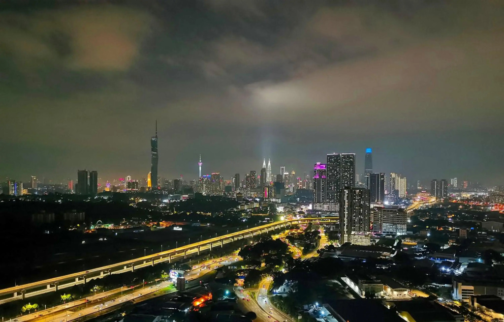 Exclusive 3 Bedroom @Sungai Besi, Kuala Lumpur