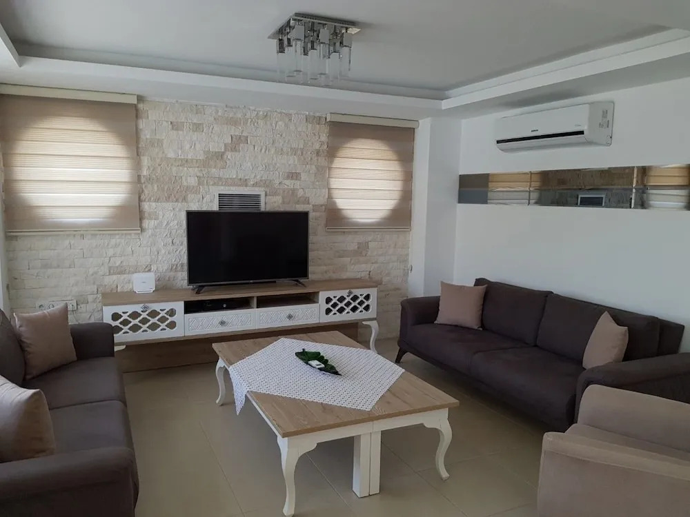 Usan Villa by Angel Rentals