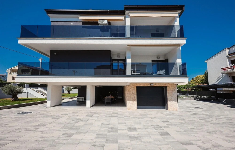Nice Apartment in Zadar With 1 Bedrooms, Wifi and Outdoor Swimming Pool
