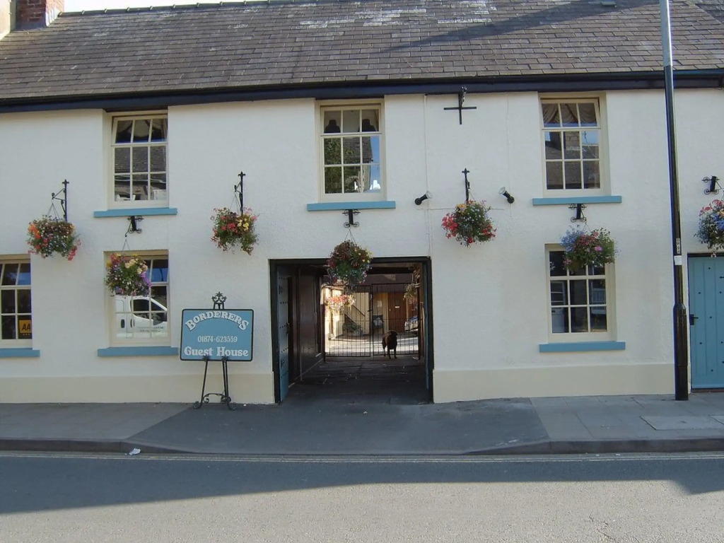 Borderers Inn