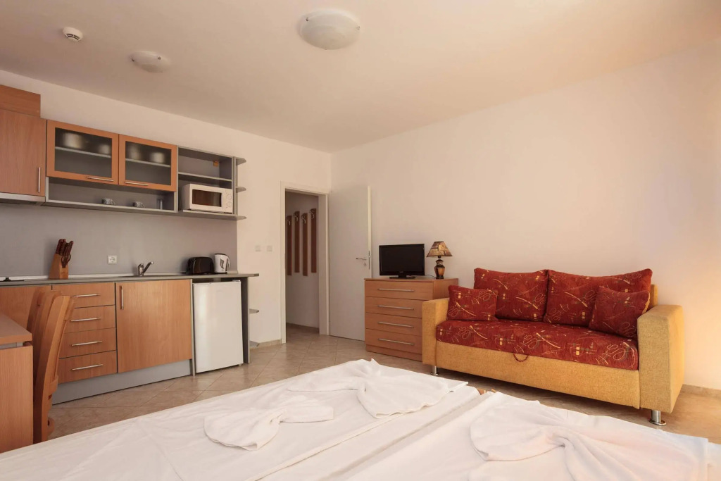 Silver Springs Apartments