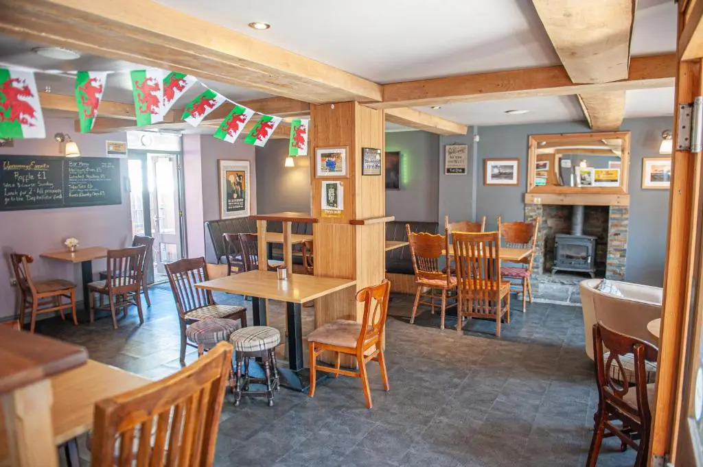 The Lion Hotel