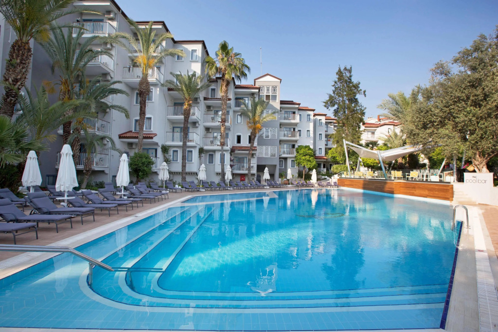 Paloma Marina Suites - Adult Only