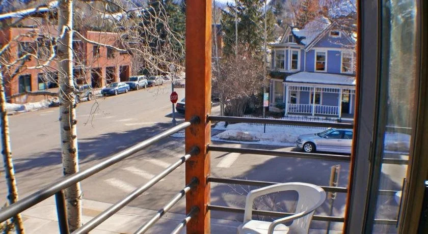 The Snow Queen Lodge and Cooper Street Lofts