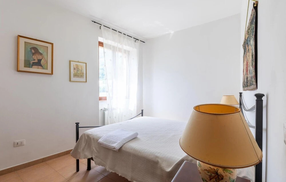 Beautiful Home in Fabriano With 5 Bedrooms and Wifi