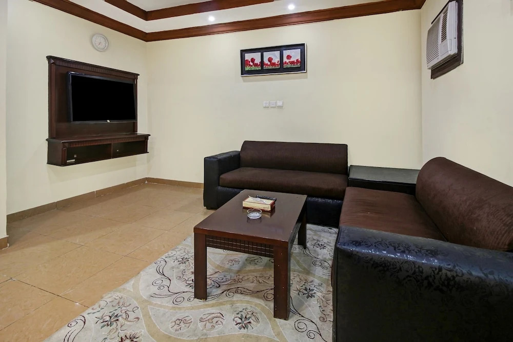 OYO 589 Lavina House