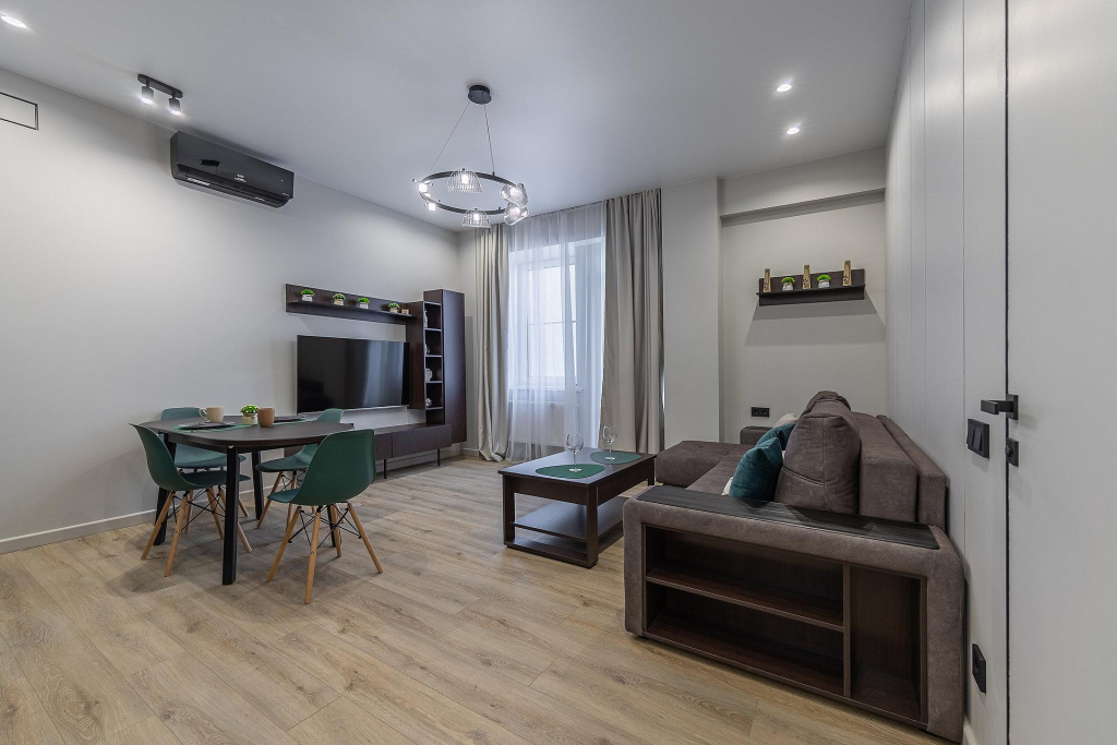 Top House на Крупской 14