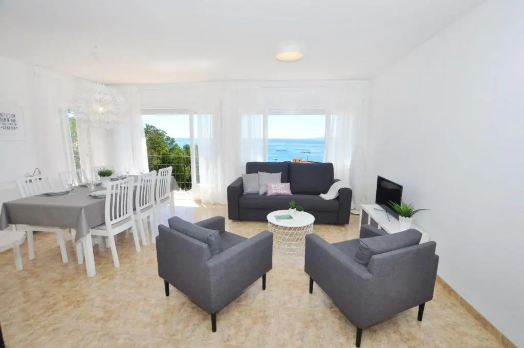 1172 Canyelles