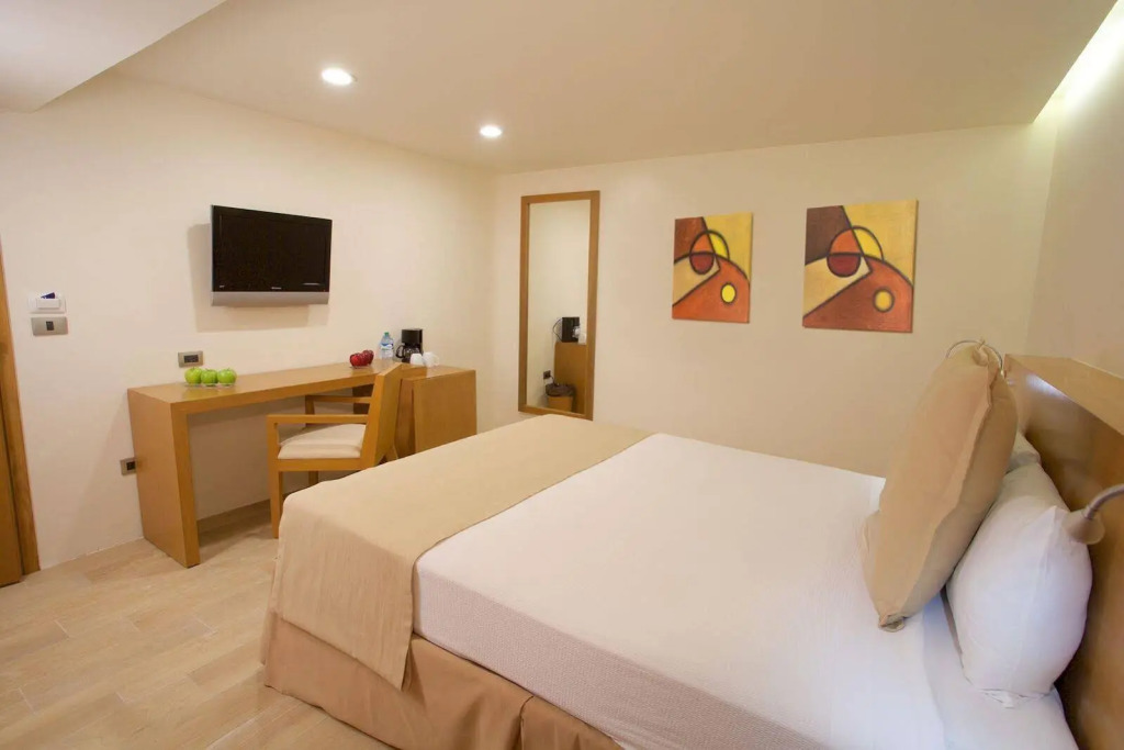Hotel NYX Cancun