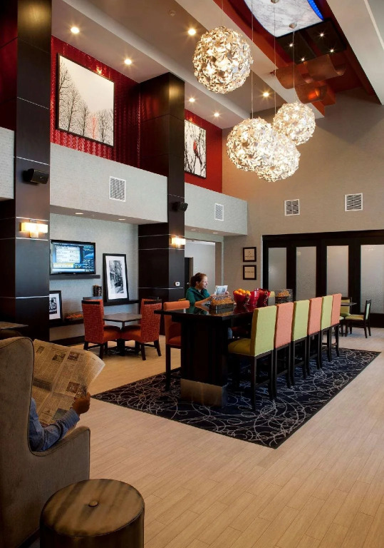 Hampton Inn and Suites Marksville