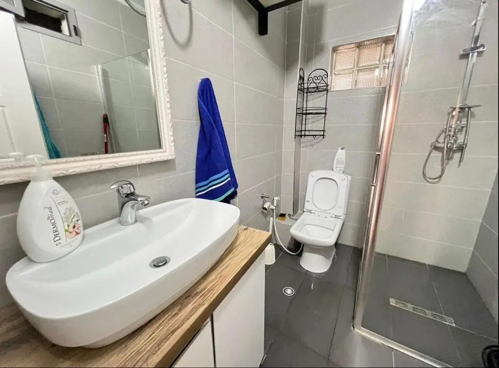 Leti Apartments 21 St