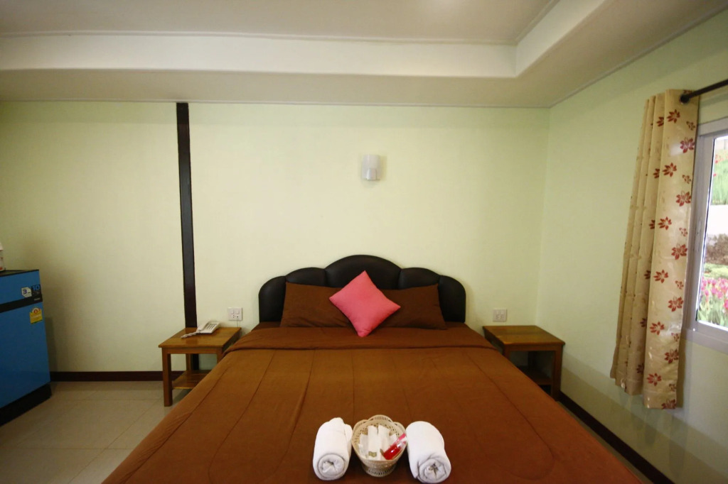 Hi Tech Resort