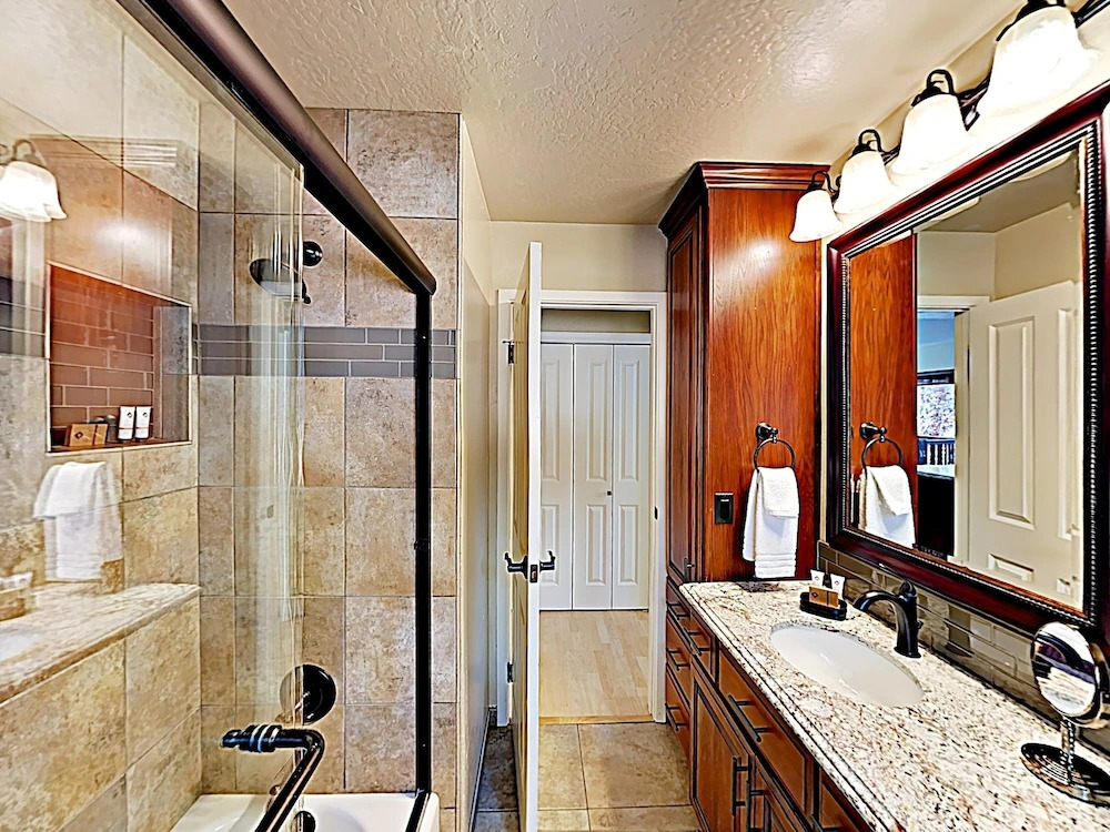 New Listing! Updated Ski & Beach W/ Pool 4 Bedroom Home