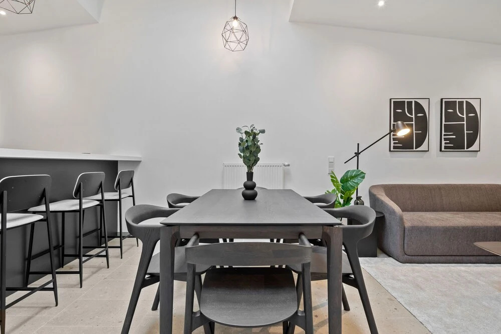 Charming Clausen Getaway Serene ID209