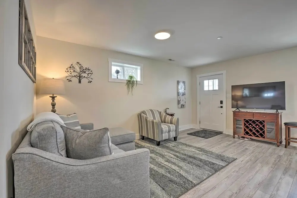Peaceful Home w/ Patio < 2 Mi to Nat'l Park!
