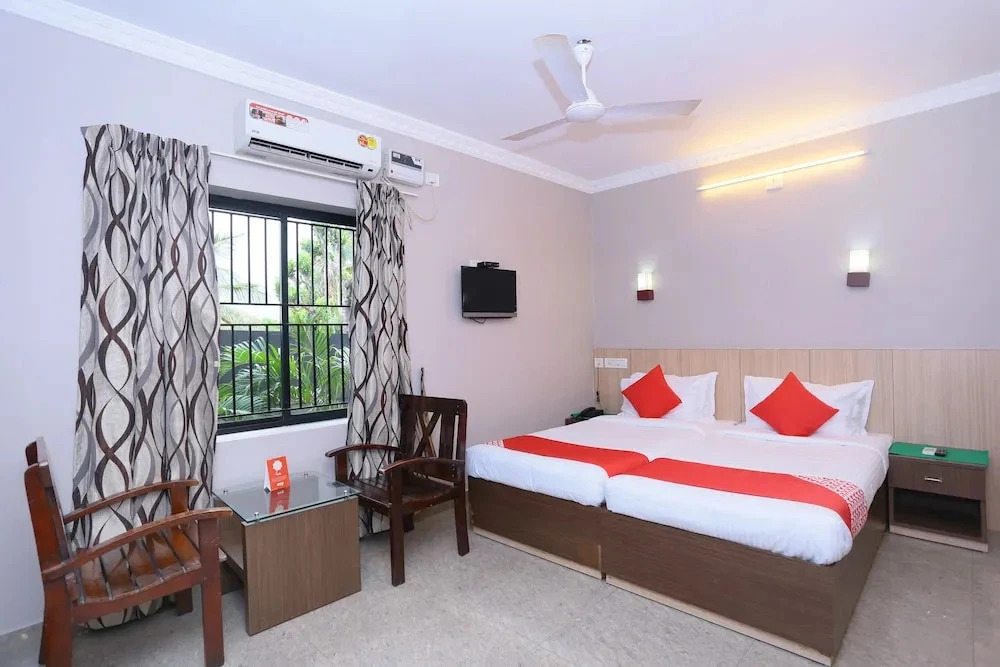 OYO 23116 Gino Tourist Home