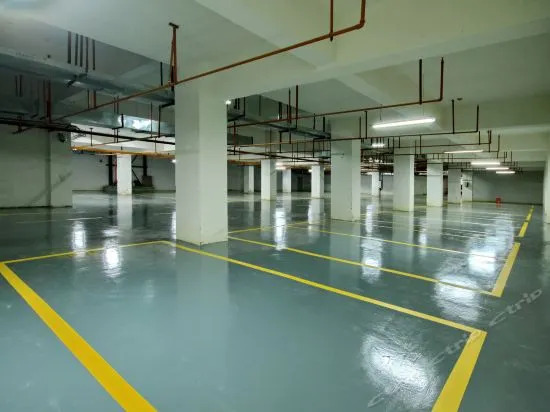 Ginkgo Qizhuang Hotel