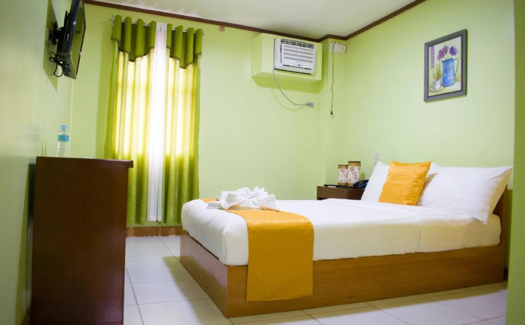 Royal Mansion Hotel