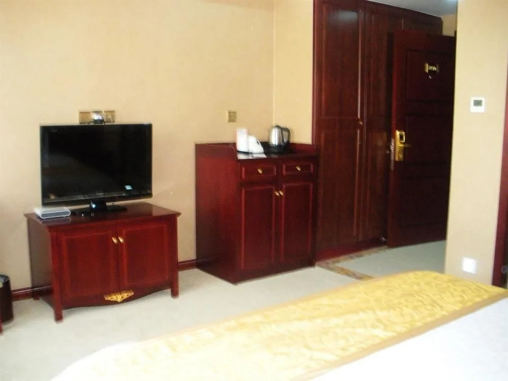 Nanjing Fuluola Holiday Hotel