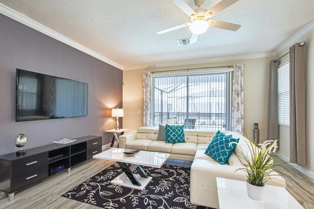 Storey Lake- 6 Bedroom Pool Home- 1653ST