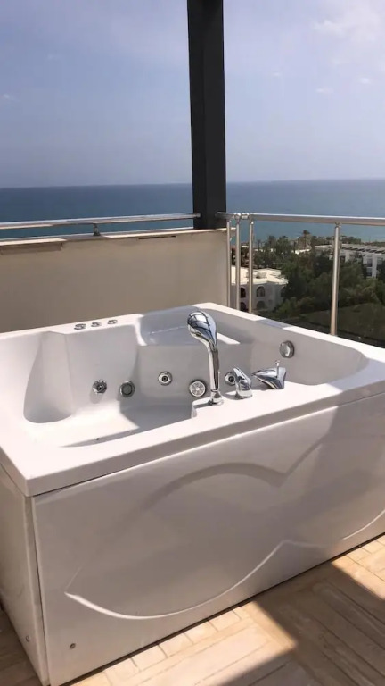 Lara Park Suites