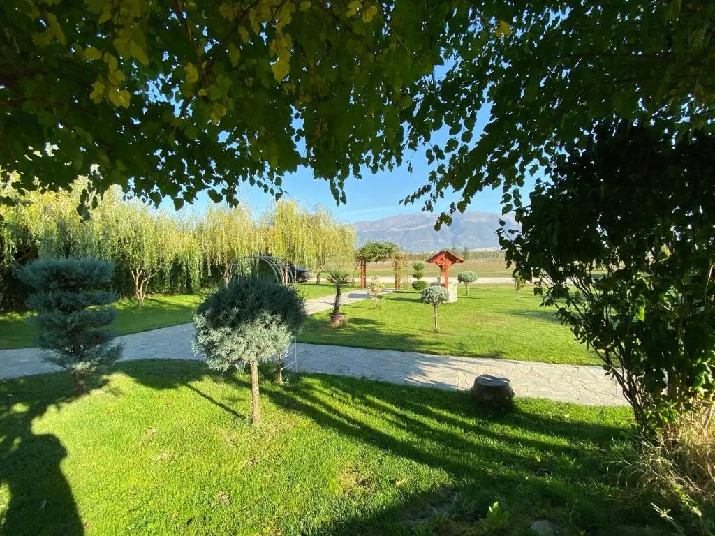 Hotel Yaev