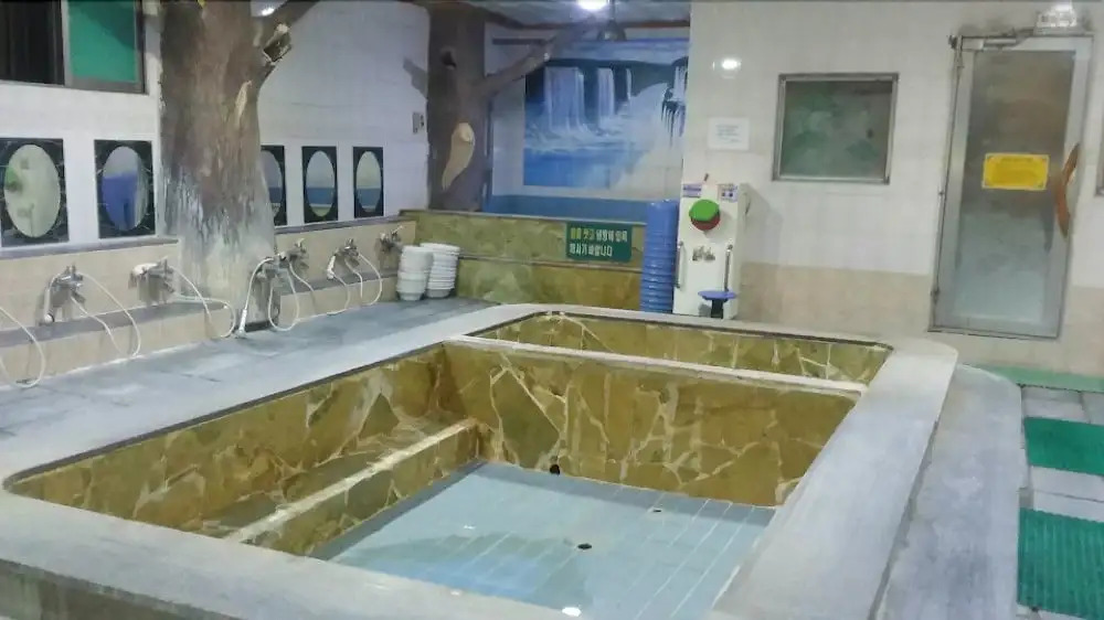 Sam Ik Jang Motel