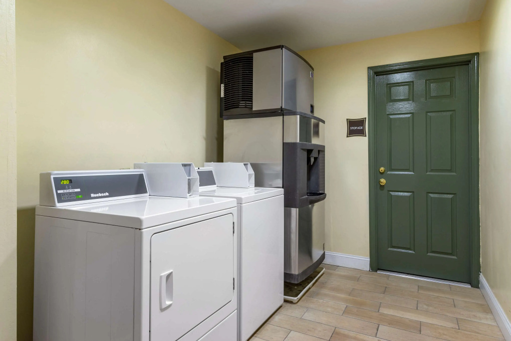 Best Western Allatoona Inn & Suites
