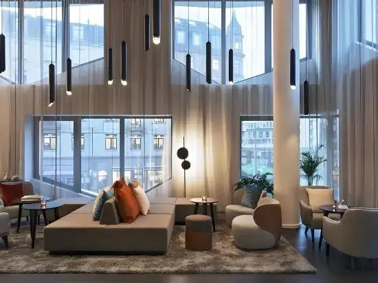 Swallow Return Hotel (Hengji Plaza Food City, Baise Youjiang District)