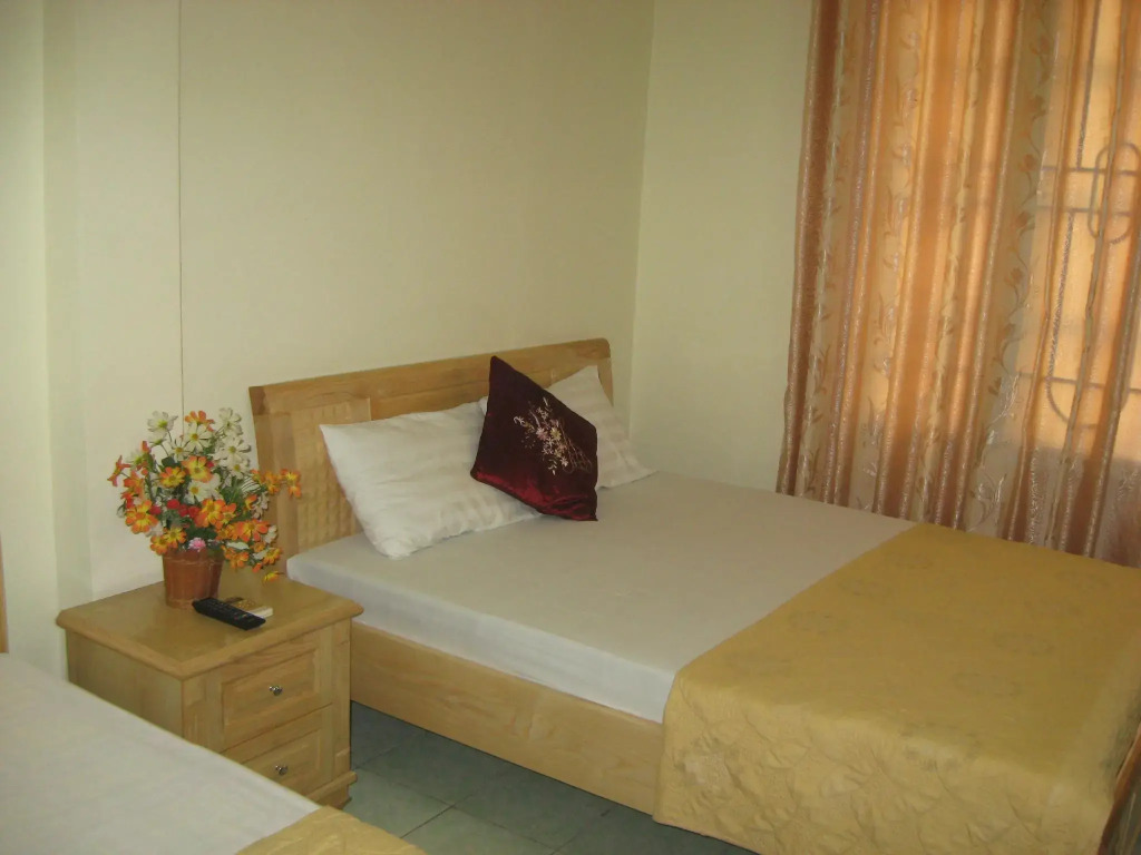 Ho Tay Hotel