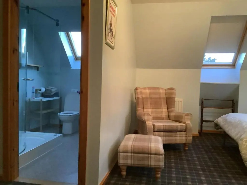 22 miles from Edinburgh-Double room-Welcoming B&B