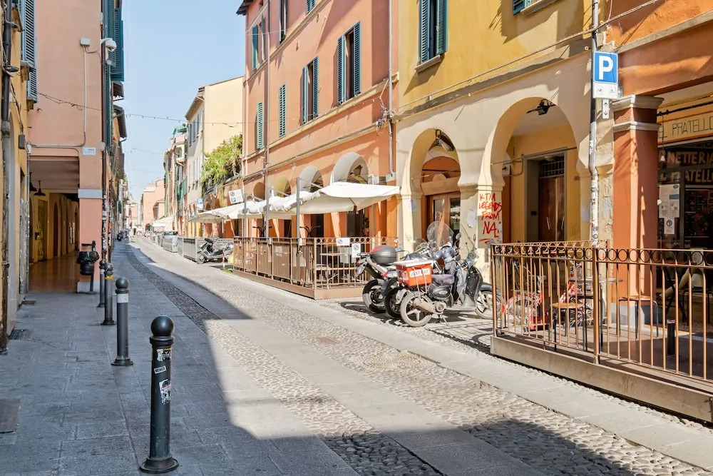 Pratello centrale e funzionale Apartment