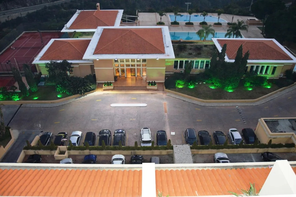 Country Lodge Bsalim