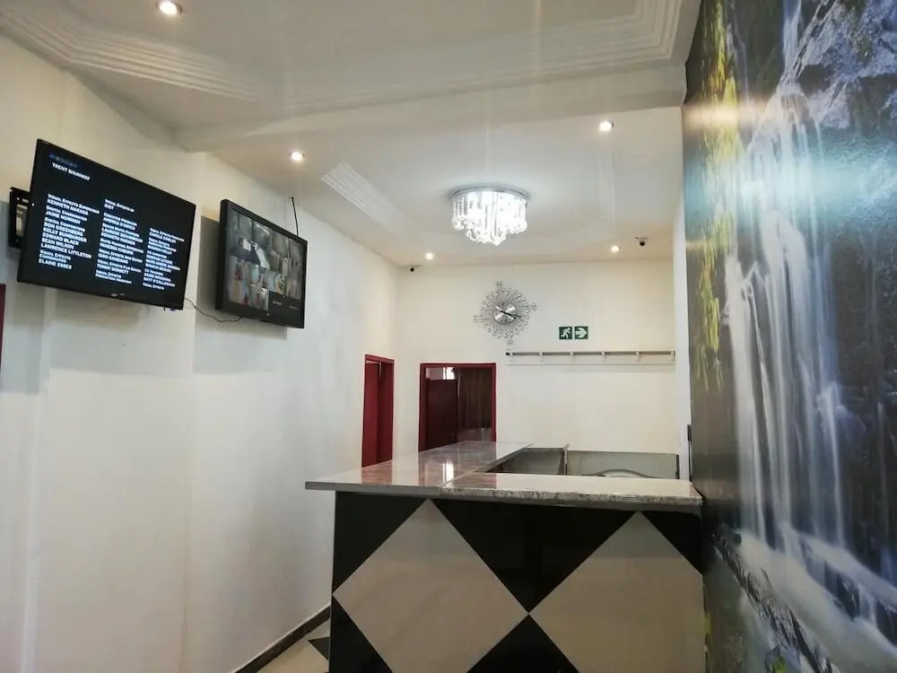 Defountain Guest house