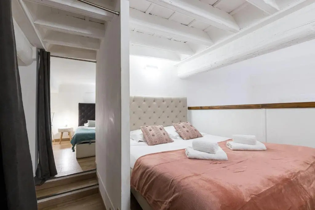 Duplex in Rue de la Préfecture Old Town 2 Bdrs