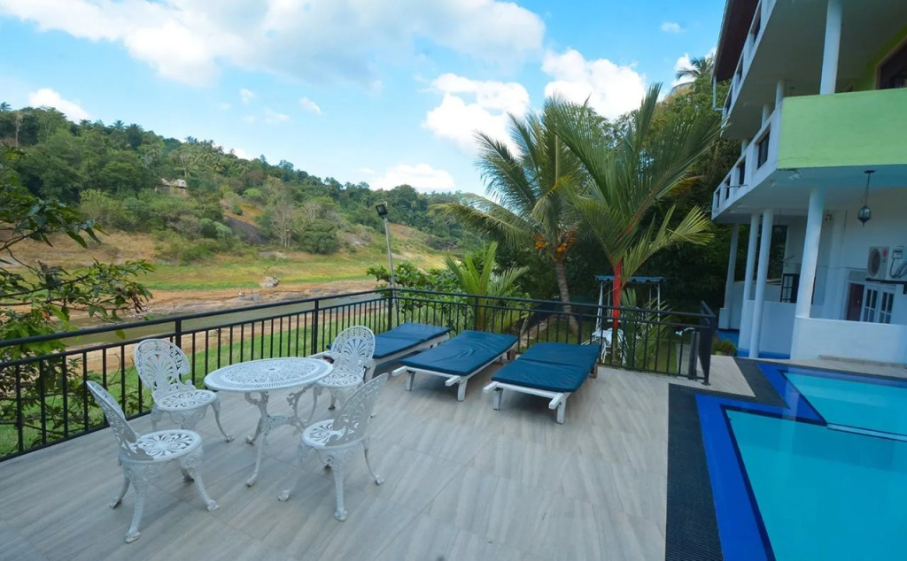 Kandy Riverside Villa