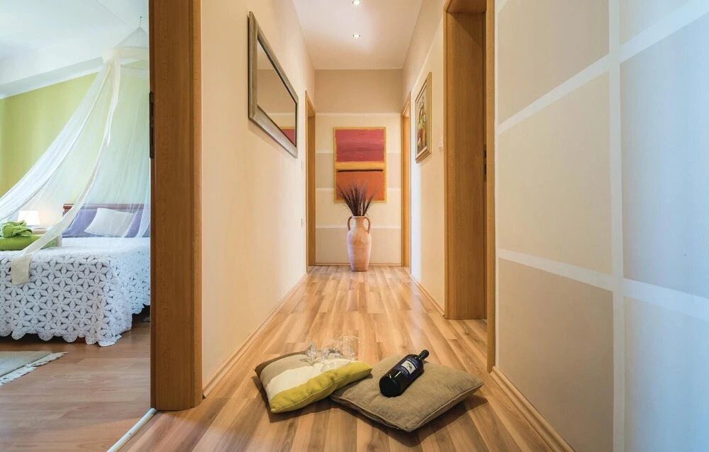 Stunning Apartment in Pula With 3 Bedrooms, Wifi and Outdoor Swimming Pool